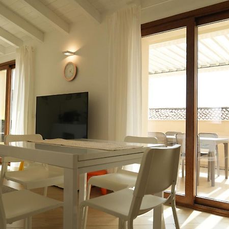 Waterfront Apartment Ольбія Екстер'єр фото