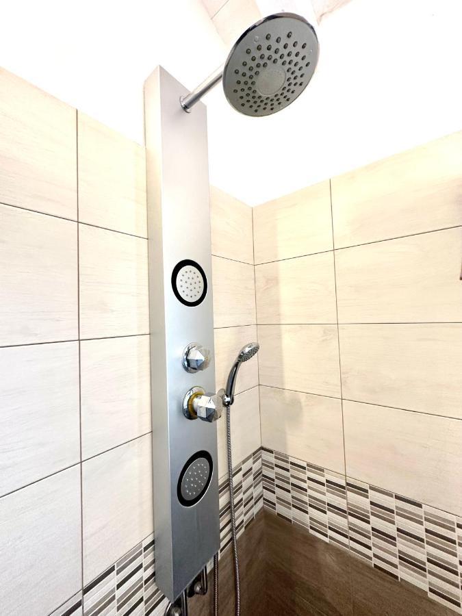 Waterfront Apartment Ольбія Екстер'єр фото